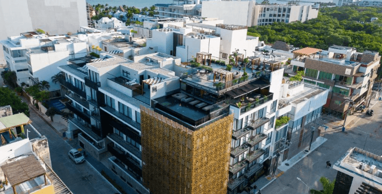 Coco Beach condo under property care in Playa del Carmen